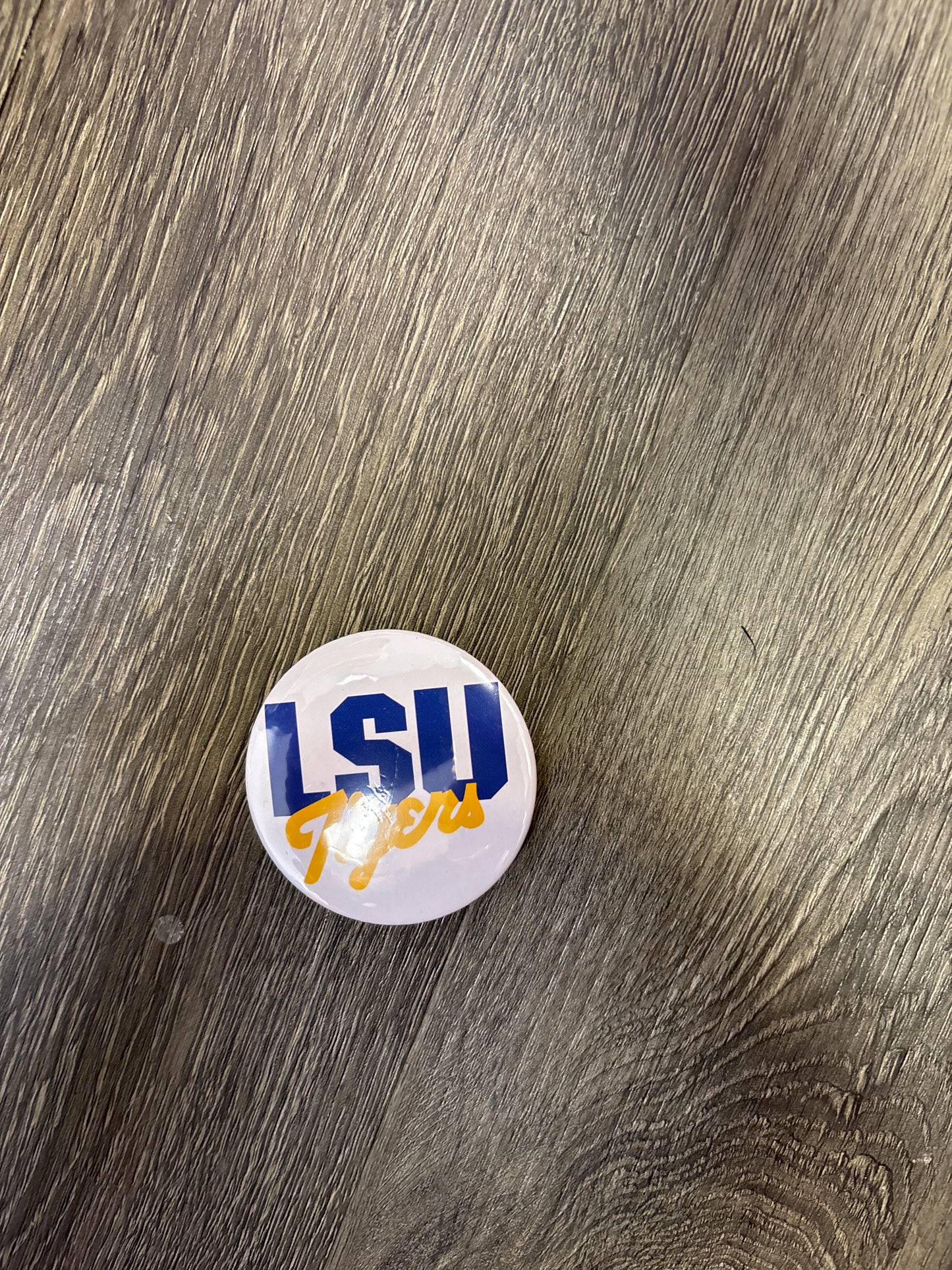 Lsu Retro Script Button